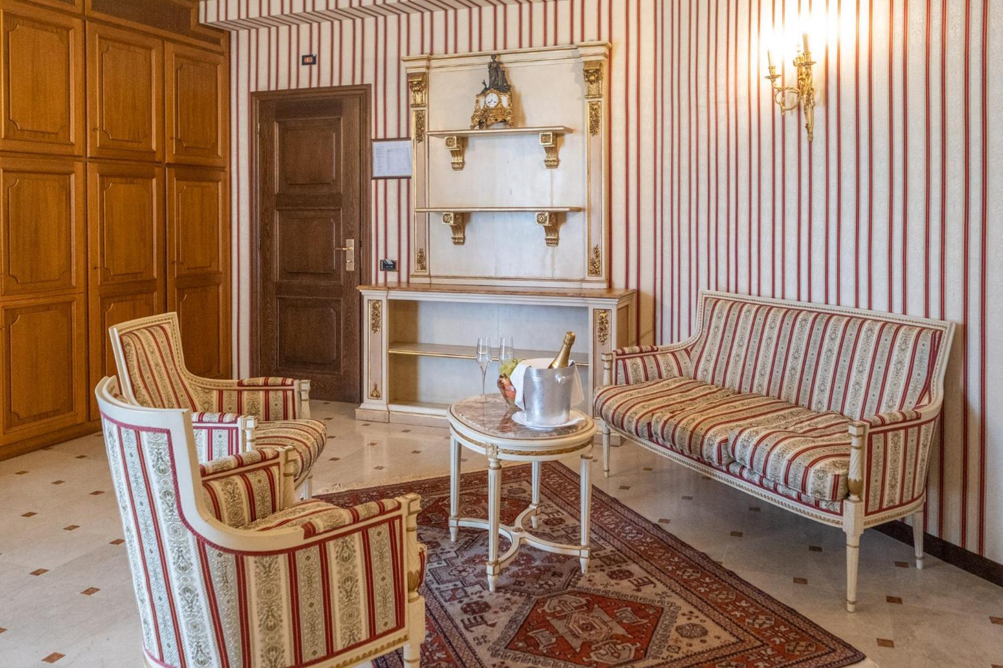 Il Castello Di San Gaudenzio Hotel Cervesina